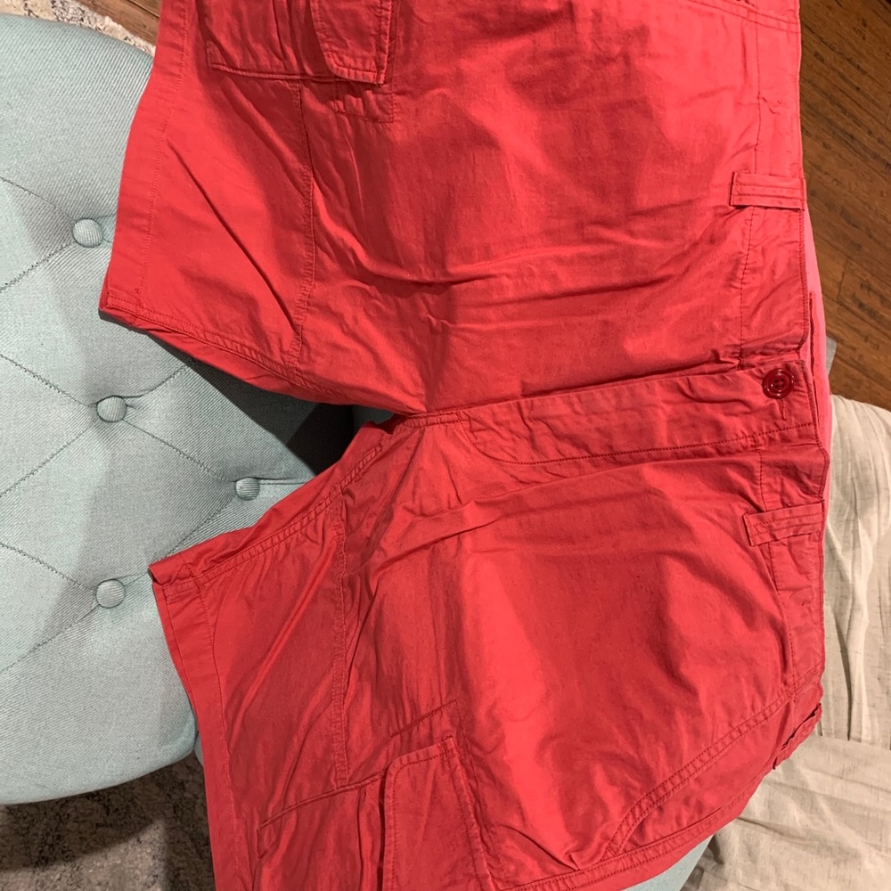 Men’s polo shorts